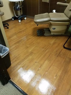 Before & After Wood Floor Cleaning in Avondale (3)